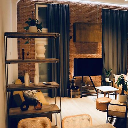 شقة Unique Nyc Style Loft In The Heart Of مدريد المظهر الخارجي الصورة